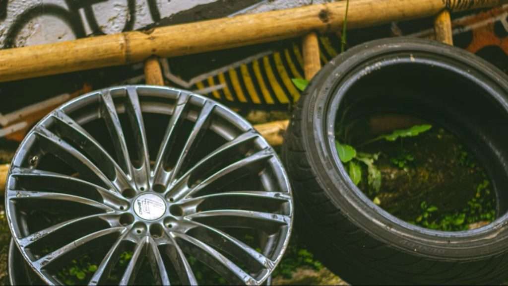 Les Pièces Auto d'Occasion : Une Solution Maligne pour Rouler Plus Longtemps