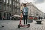 Location scooter à 1 euro par jour : est-ce vraiment possible ?